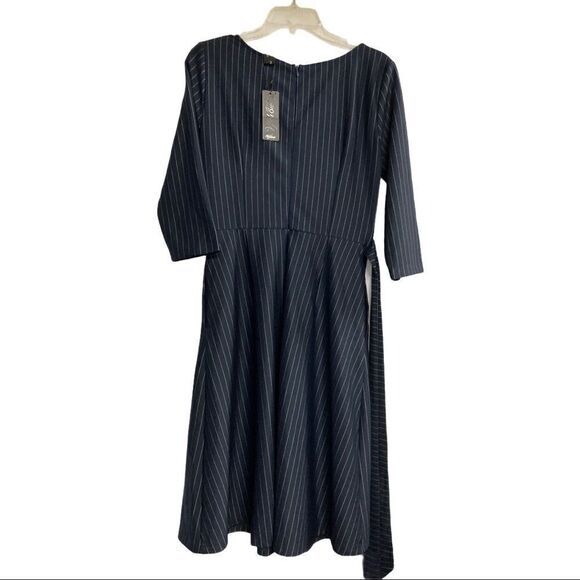 VF SHOW, Blue striped Prairie Dress, Size Medium - Picture 2 of 9